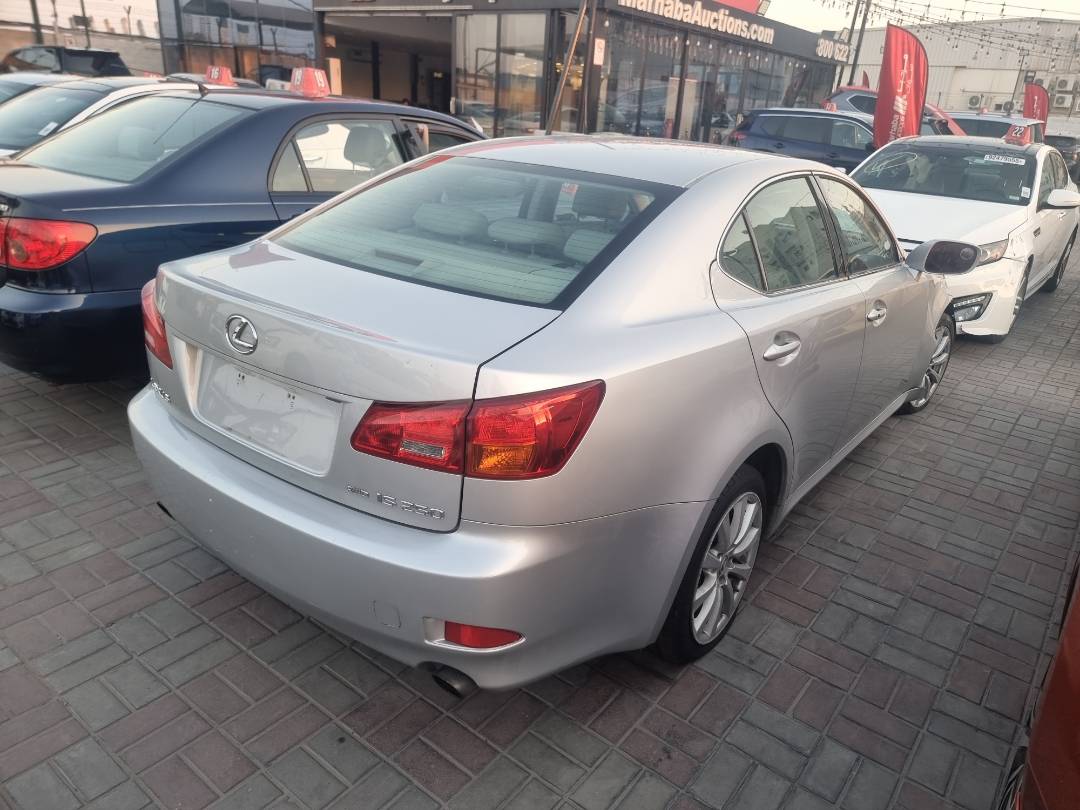 2006 LEXUS IS 250 — 151146 Miles — Lot 2004455 — Ind. 12 - Marhaba Auctions Used Cars - Image 4