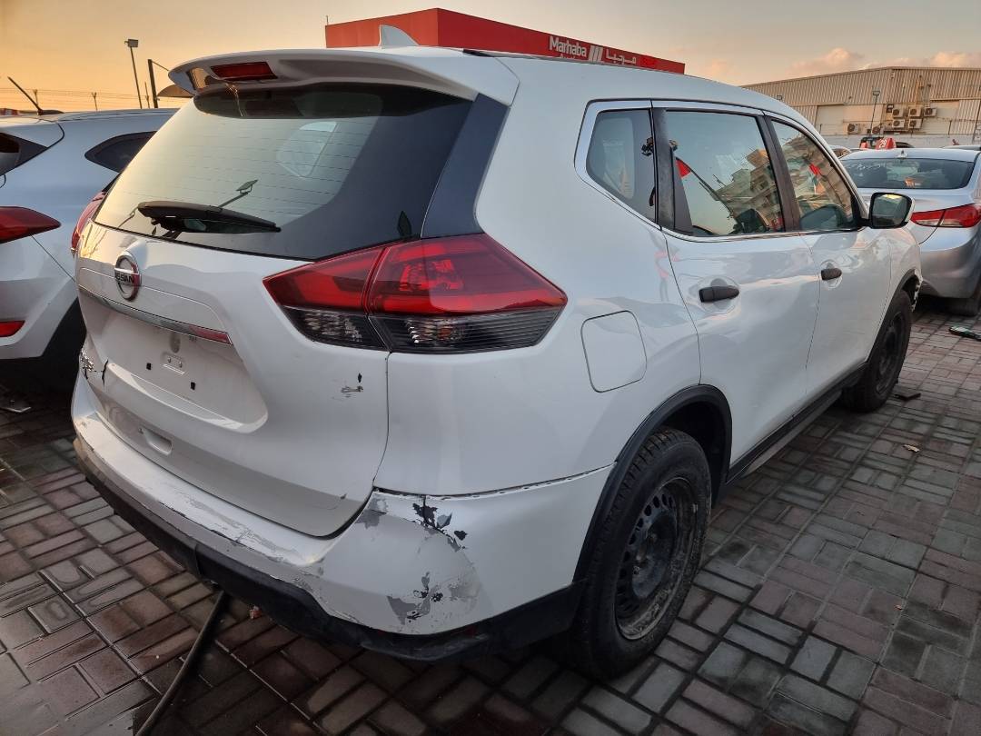2019 NISSAN ROGUE — 122984 Miles — Lot 124578 — Ind. 12 - Marhaba Auctions Used Cars - Image 4