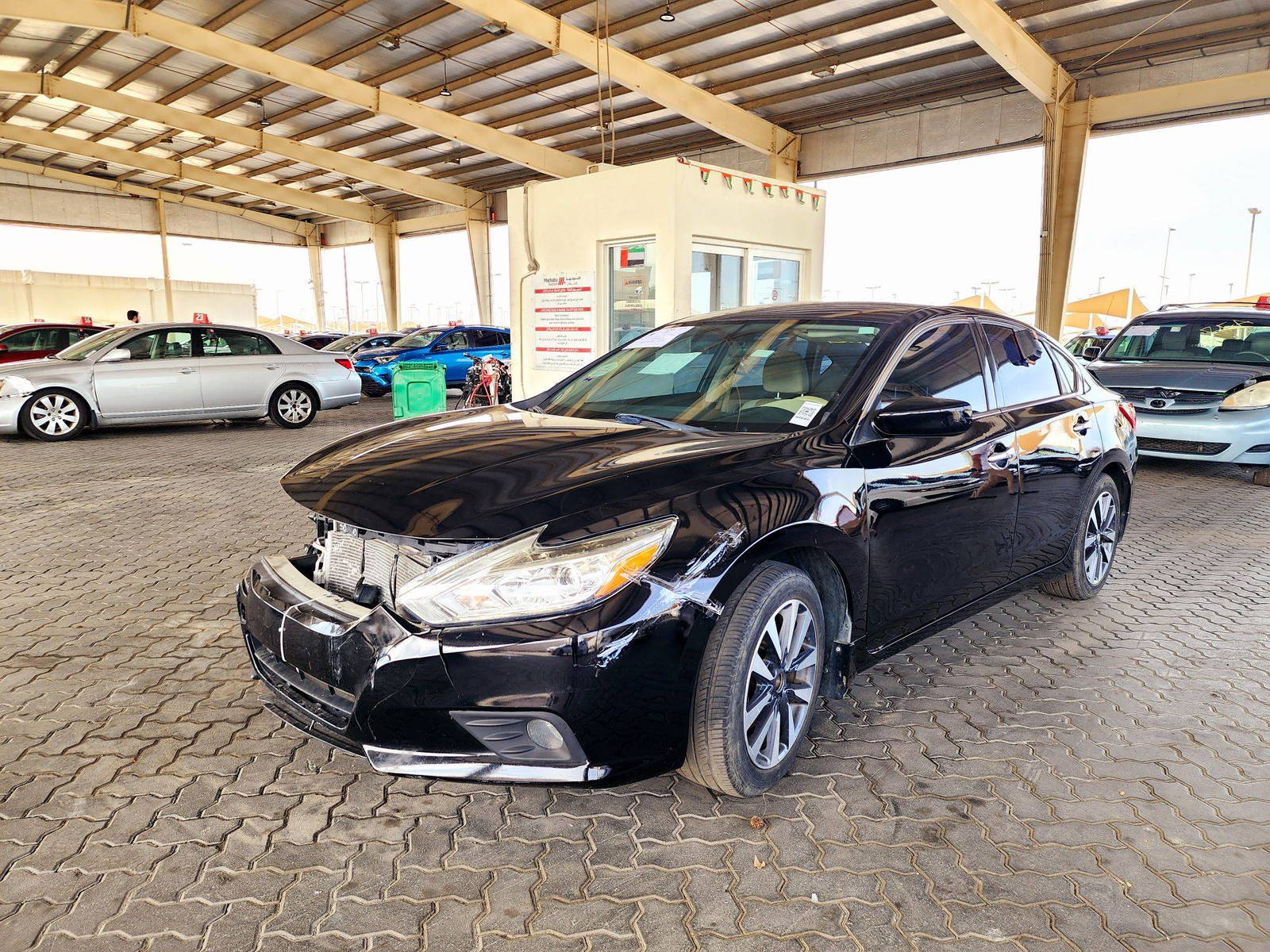 2016 NISSAN ALTIMA — 145036 Miles — Lot 38279328 — Souq - Marhaba Auctions Used Cars - Image 5