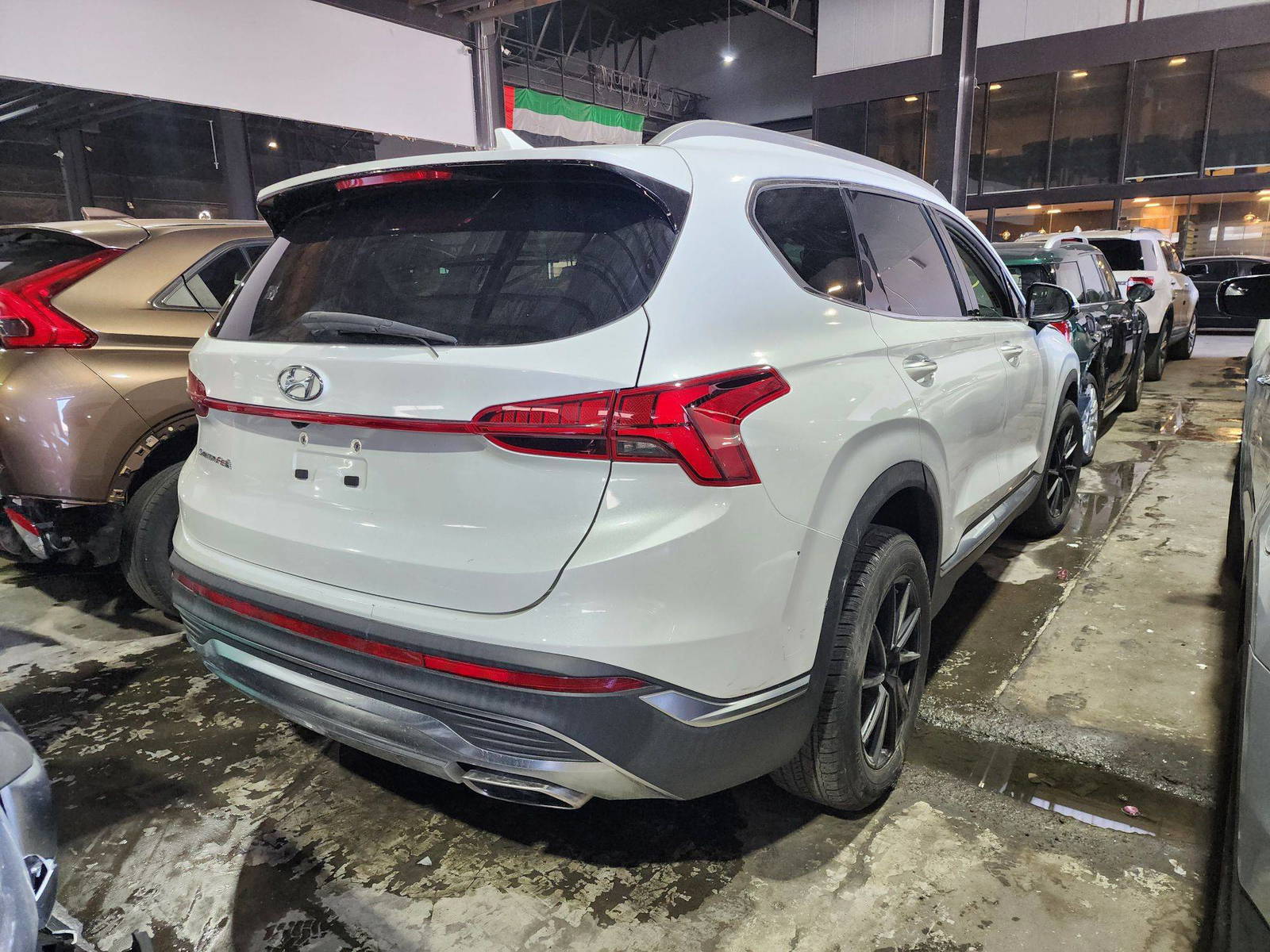 2021 HYUNDAI SANTA FE — 46169 Miles — Lot MH339070 — Main - Marhaba Auctions Used Cars - Image 4