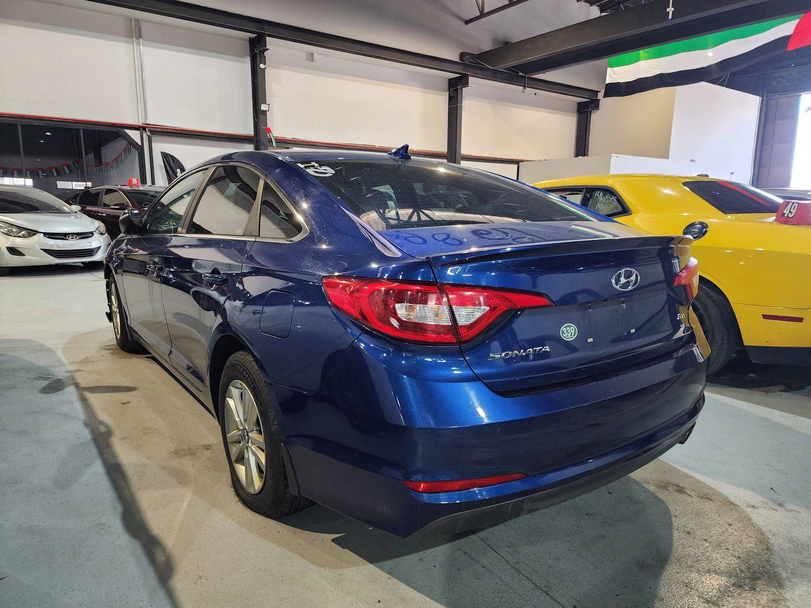 2016 HYUNDAI SONATA — 187637 Miles — Lot 72454314 — Al Quoz - Marhaba Auctions Used Cars - Image 4