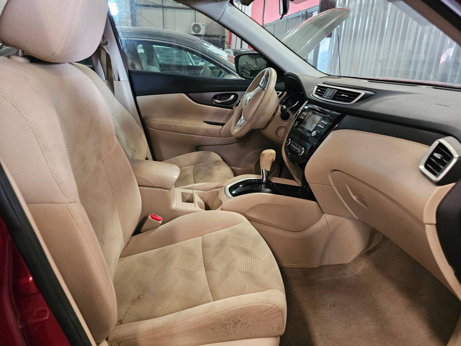 NISSAN ROGUE 2015 - Marhaba Auction Used Cars - Image 7