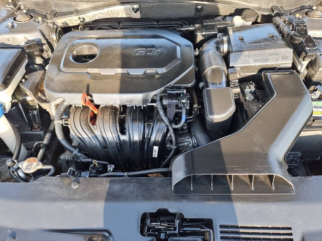 2018 HYUNDAI SONATA — 122025 Miles — Lot 124578 — Main - Marhaba Auctions Used Cars - Image 11
