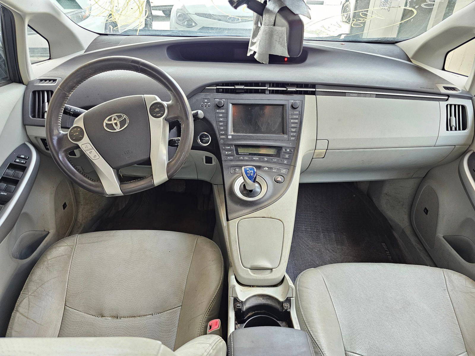 2010 TOYOTA PRIUS — 274143 Miles — Lot 41790148 — Souq - Marhaba Auctions Used Cars - Image 7