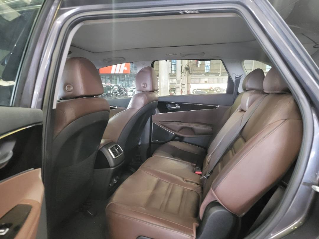 2019 KIA SORENTO — 98604 Miles — Lot 82667234 — Main - Marhaba Auctions Used Cars - Image 6