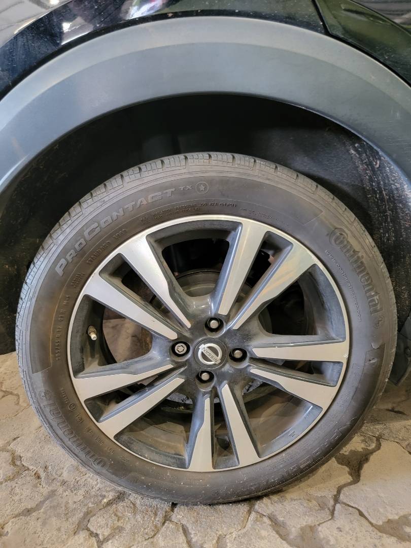 2019 NISSAN KICKS — 86282 Miles — Lot 39147164 — Main - Marhaba Auctions Used Cars - Image 4