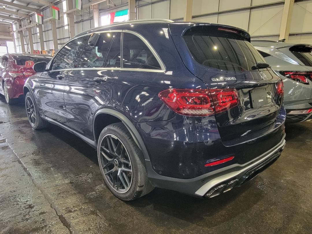 2021 MERCEDES BENZ GLC-300 — 62556 Miles — Lot 7MF973040 — Main - Marhaba Auctions Used Cars - Image 3