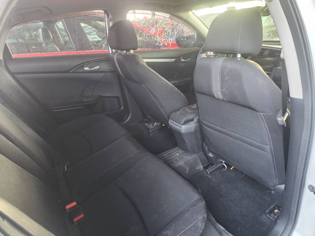 2016 HONDA CIVIC — 88487 Miles — Lot 82584373 - Marhaba Auctions Used Cars - Image 9