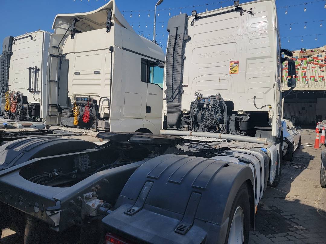2017 VOLVO FH-Series — 868215 KM — Lot B825144 — Main - Marhaba Auctions Used Cars - Image 5