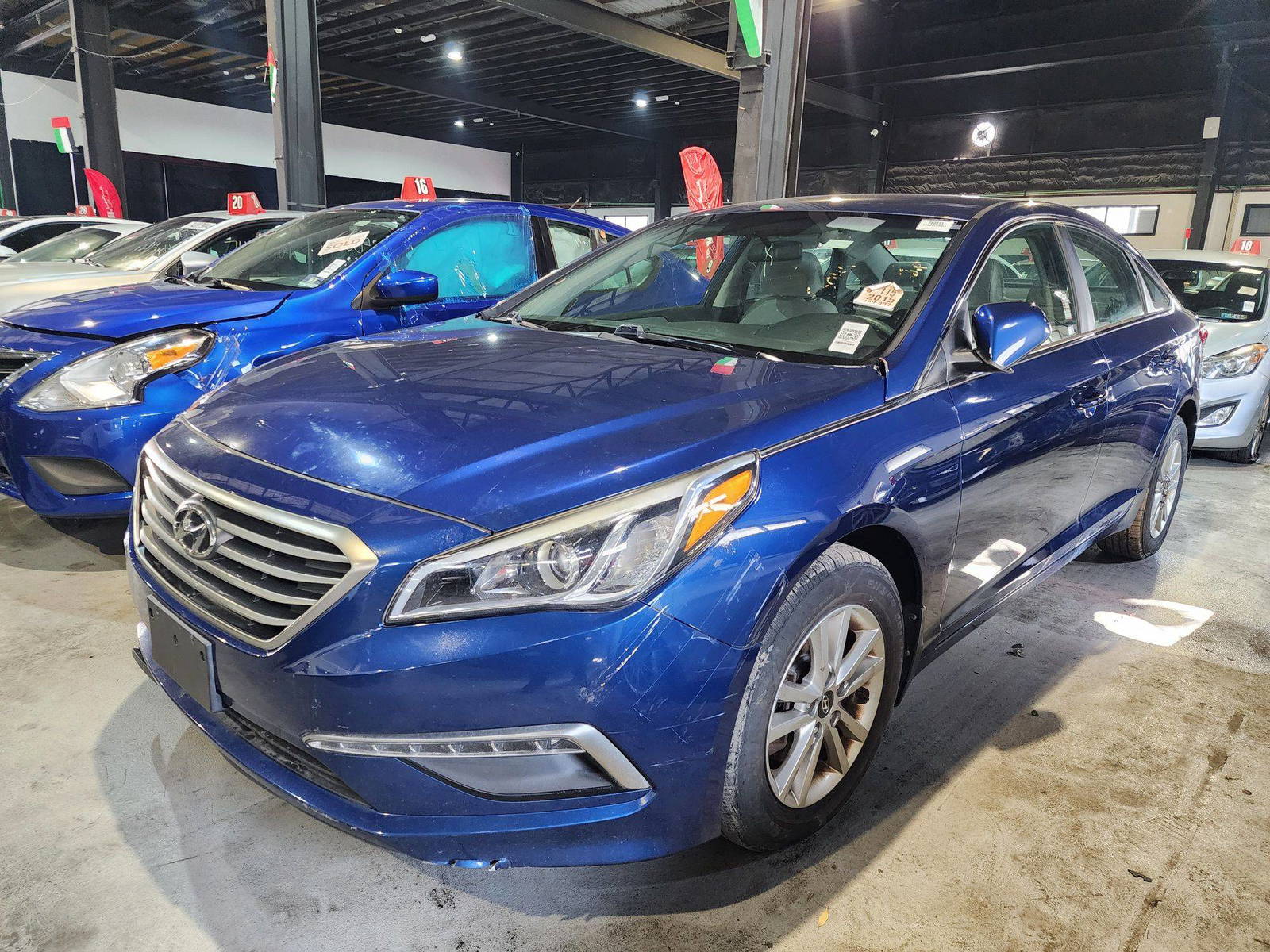 2015 HYUNDAI SONATA — 183337 Miles — Lot 076046 — Al Quoz - Marhaba Auctions Used Cars - Image 5