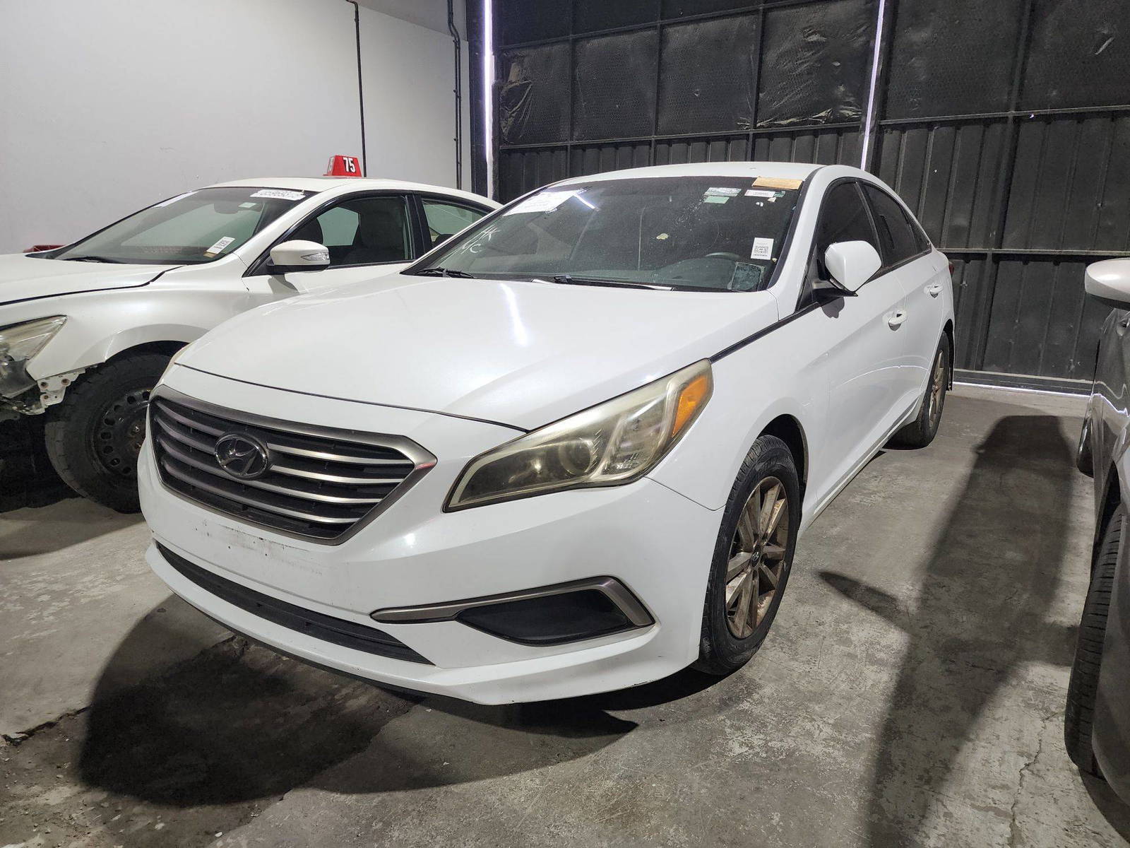 2016 HYUNDAI SONATA — 175769 Miles — Lot 3450551 — Al Quoz - Marhaba Auctions Used Cars - Image 4