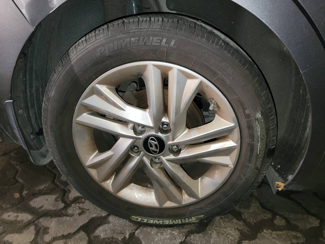 2019 HYUNDAI ELANTRA — 77759 Miles — Lot 466803 - Marhaba Auctions Used Cars - Image 4