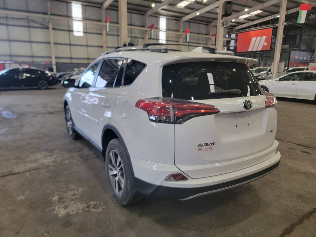 2018 TOYOTA RAV4 — 62058 Miles — Lot 2154178 — Main - Marhaba Auctions Used Cars - Image 5