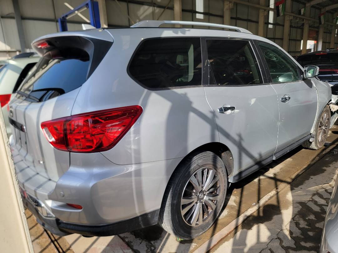 2019 NISSAN PATHFINDER — 99822 Miles — Lot C604352 - Marhaba Auctions Used Cars - Image 3