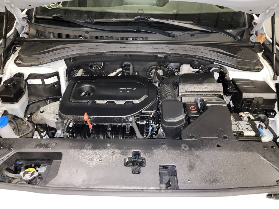 2020 HYUNDAI SANTA FE — 66330 Miles — Lot 77097183 - Marhaba Auctions Used Cars - Image 8