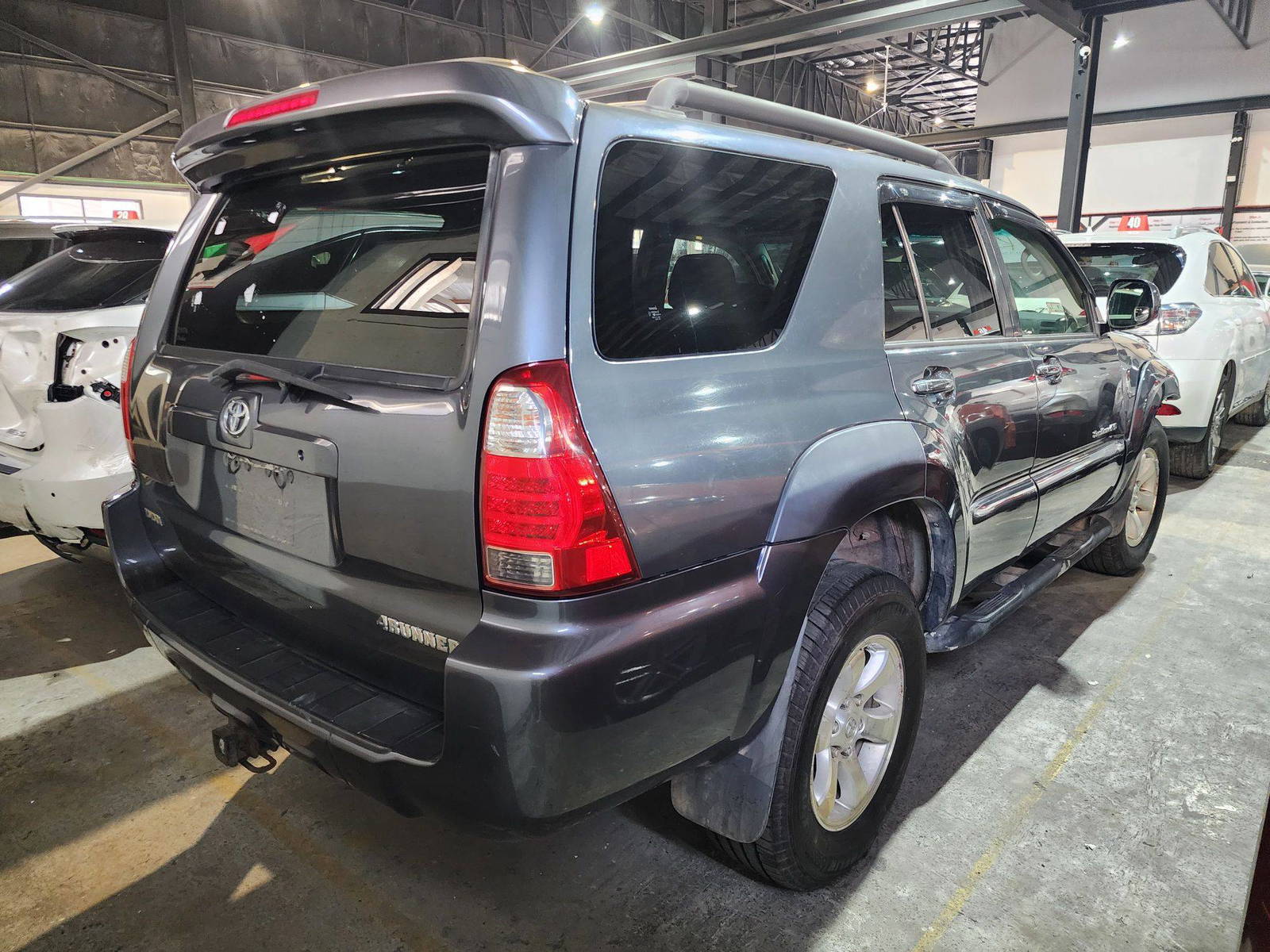2006 TOYOTA 4RUNNER SR5 — 176153 Miles — Lot 73809584 — Main - Marhaba Auctions Used Cars - Image 5