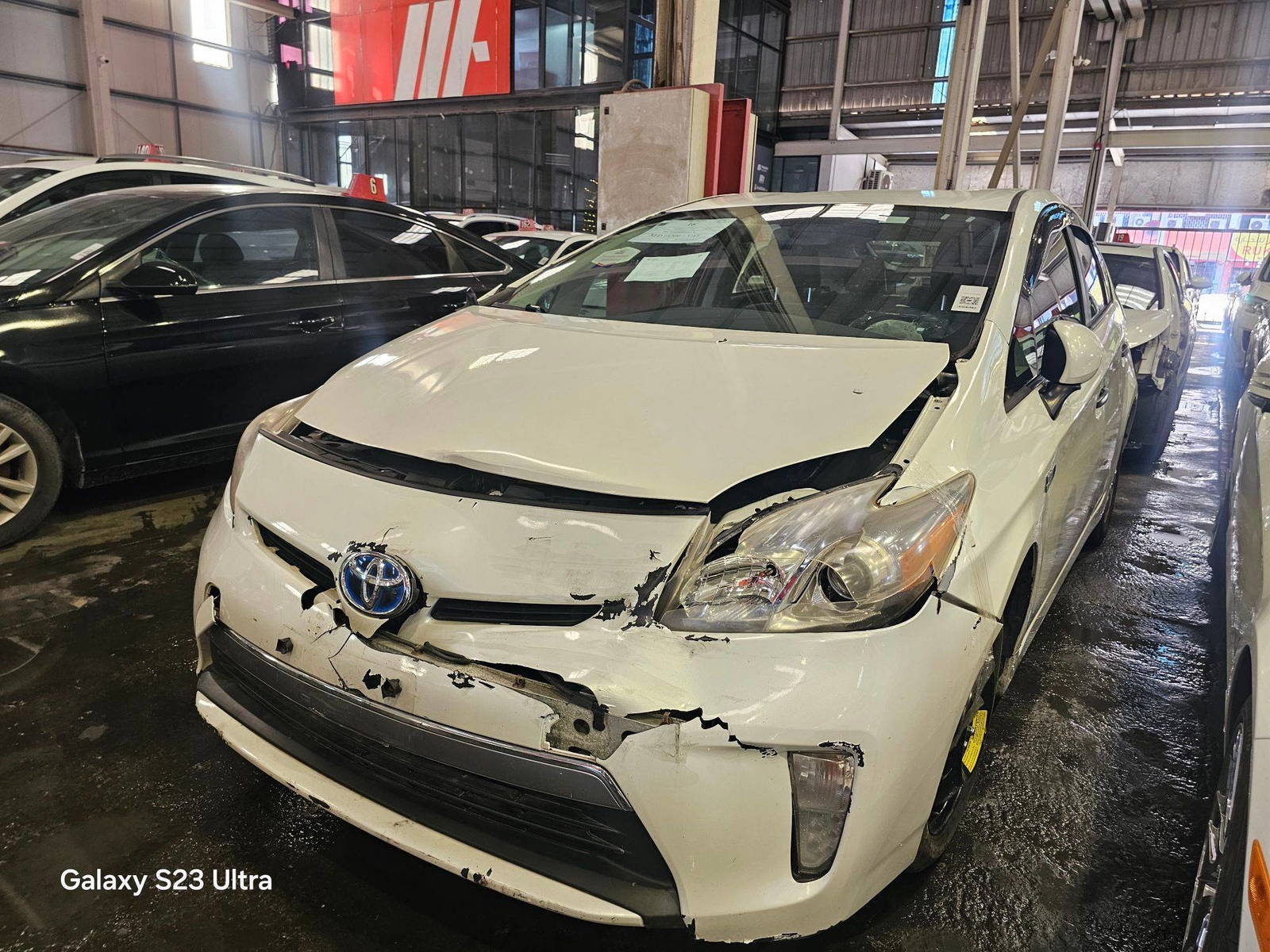 2013 TOYOTA PRIUS — 250298 Miles — Lot 93310265 — Main - Marhaba Auctions Used Cars - Image 4