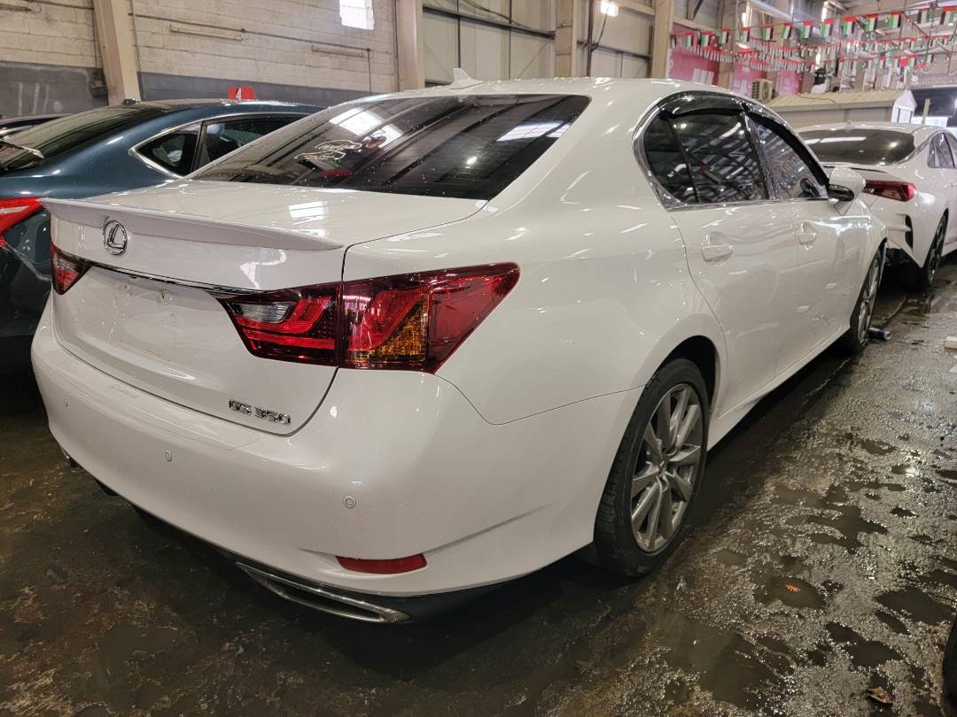 2013 LEXUS GS 350 — 100858 Miles — Lot XD5020920 — Main - Marhaba Auctions Used Cars - Image 4
