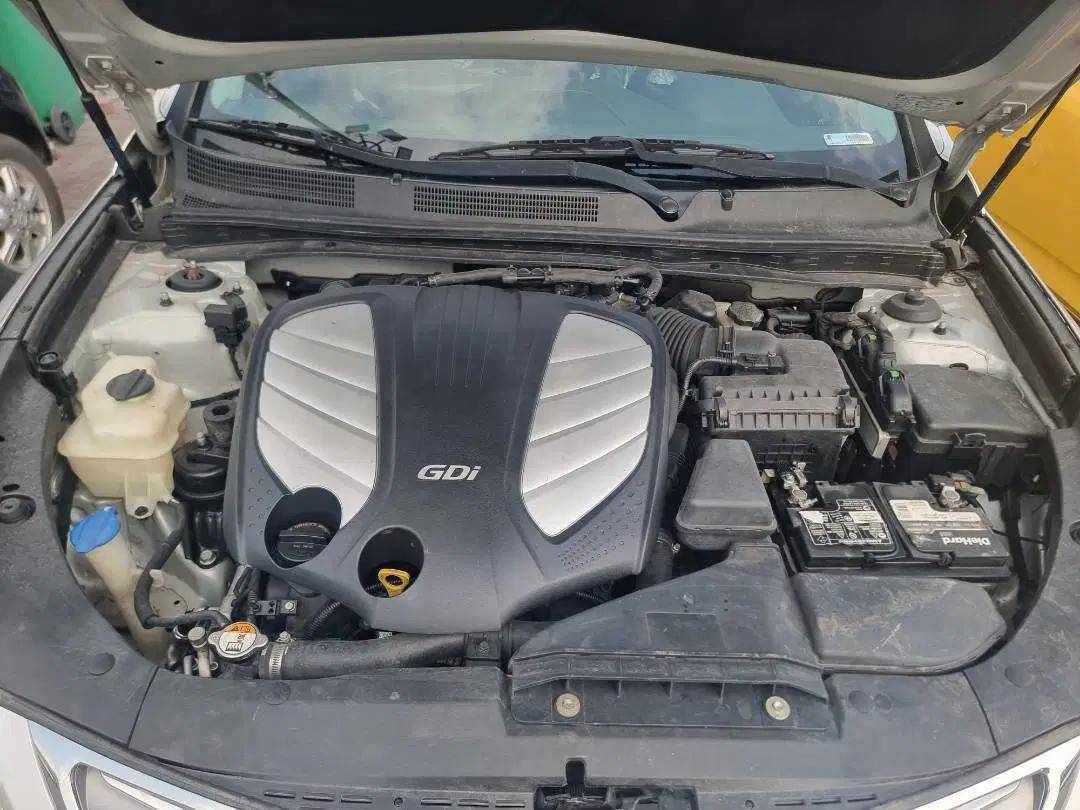 2014 HYUNDAI AZERA — 161526 Miles — Lot JG1EA396426 — Souq - Marhaba Auctions Used Cars - Image 12