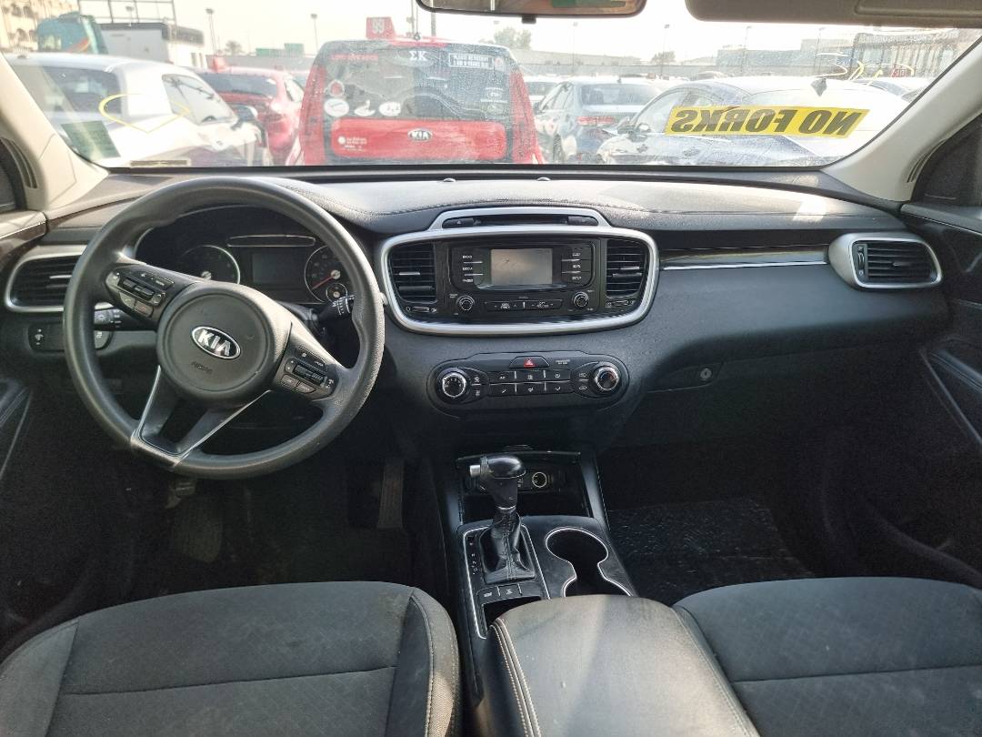 KIA SORENTO 2017 - Marhaba Auction Used Cars - Image 7