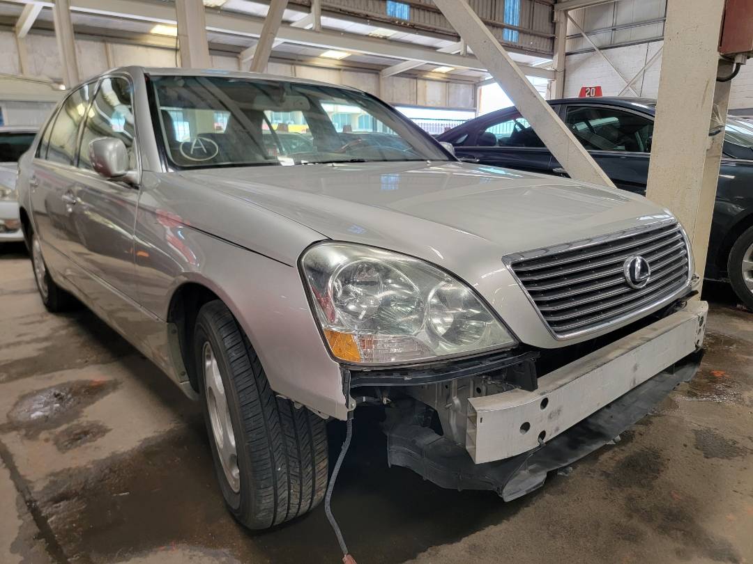 2001 LEXUS LS 430 — 194986 Miles — Lot 42661754 - Marhaba Auctions Used Cars - Image 6