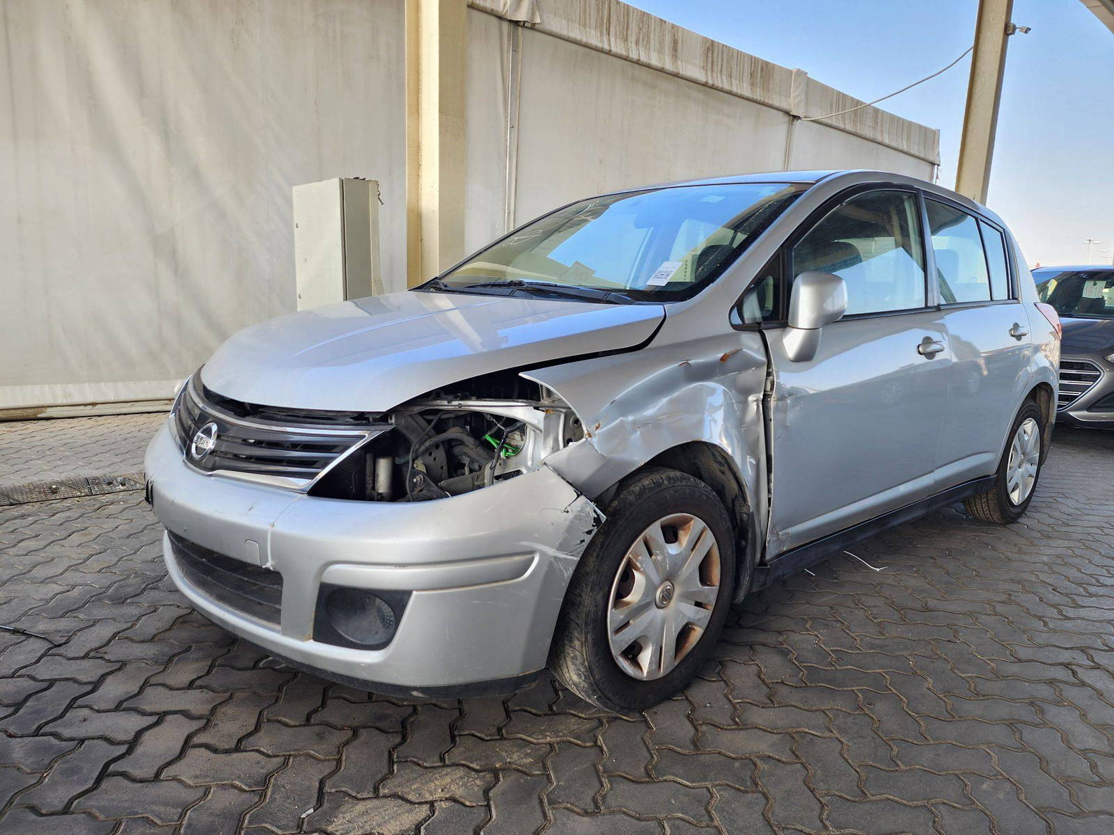 2012 NISSAN VERSA — 178021 Miles — Lot CL362510 — Souq - Marhaba Auctions Used Cars - Image 5