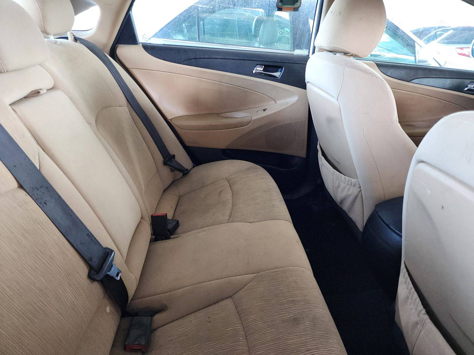 2011 HYUNDAI SONATA — 139157 Miles — Lot 51983663 - Marhaba Auctions Used Cars - Image 9