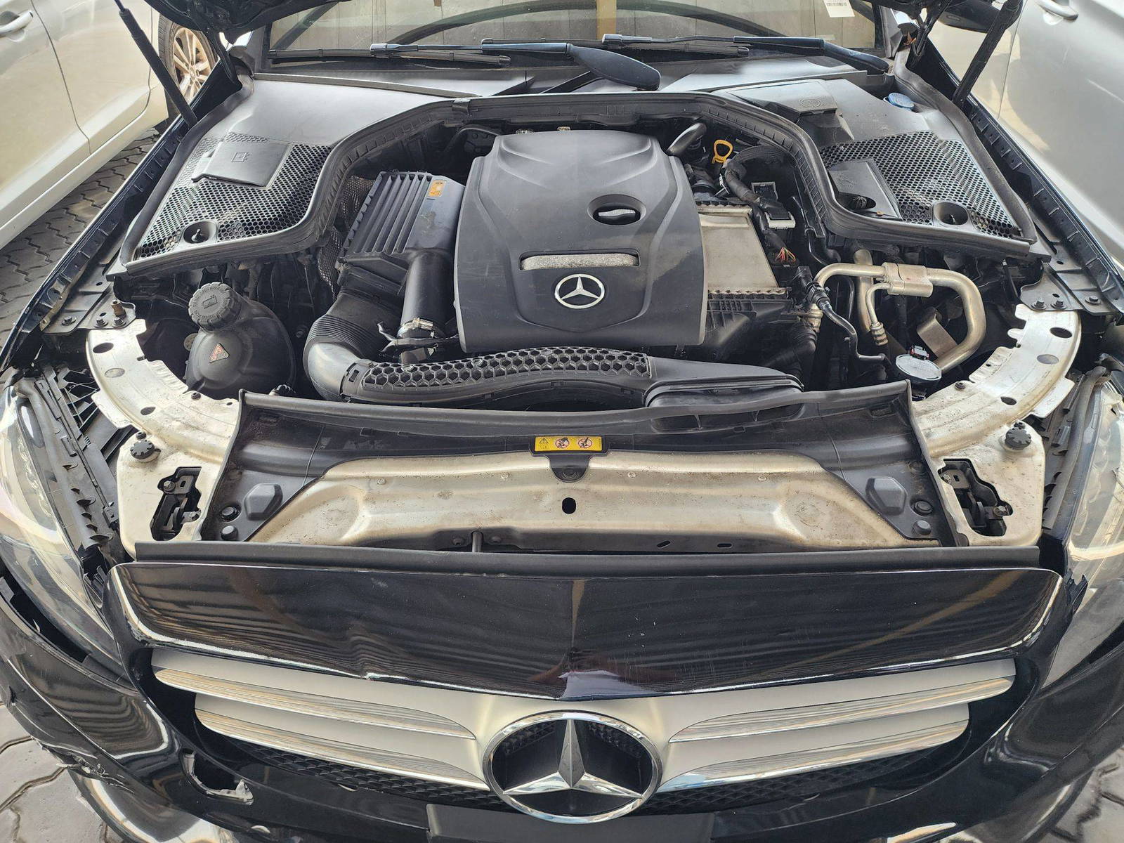 MERCEDES BENZ C300 2018 - Marhaba Auction Used Cars - Image 11