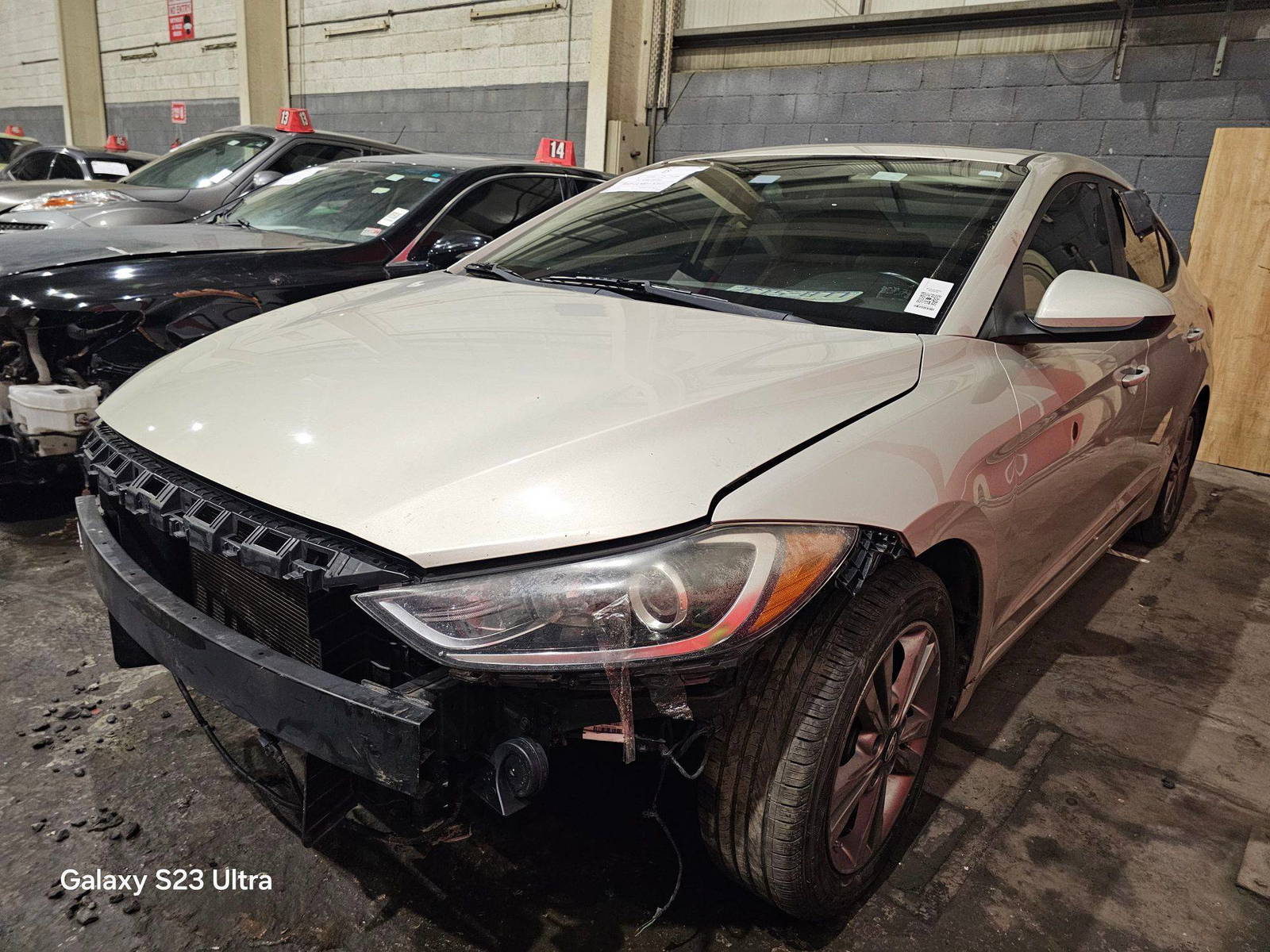 2018 HYUNDAI ELANTRA — 115672 Miles — Lot 43707448 — Main - Marhaba Auctions Used Cars - Image 5
