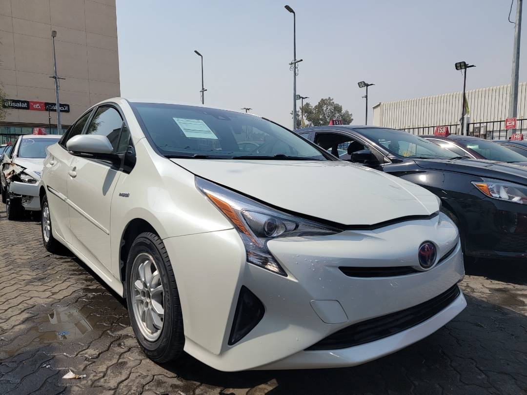 2017 TOYOTA PRIUS — 94157 Miles — Lot 8H3034279 — Main - Marhaba Auctions Used Cars - Image 4