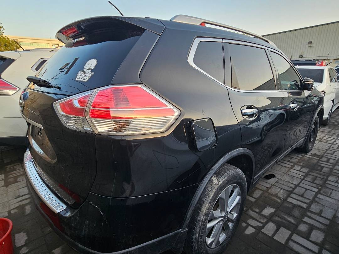 2015 NISSAN ROGUE — 179861 Miles — Lot 3241427 — Main - Marhaba Auctions Used Cars - Image 5