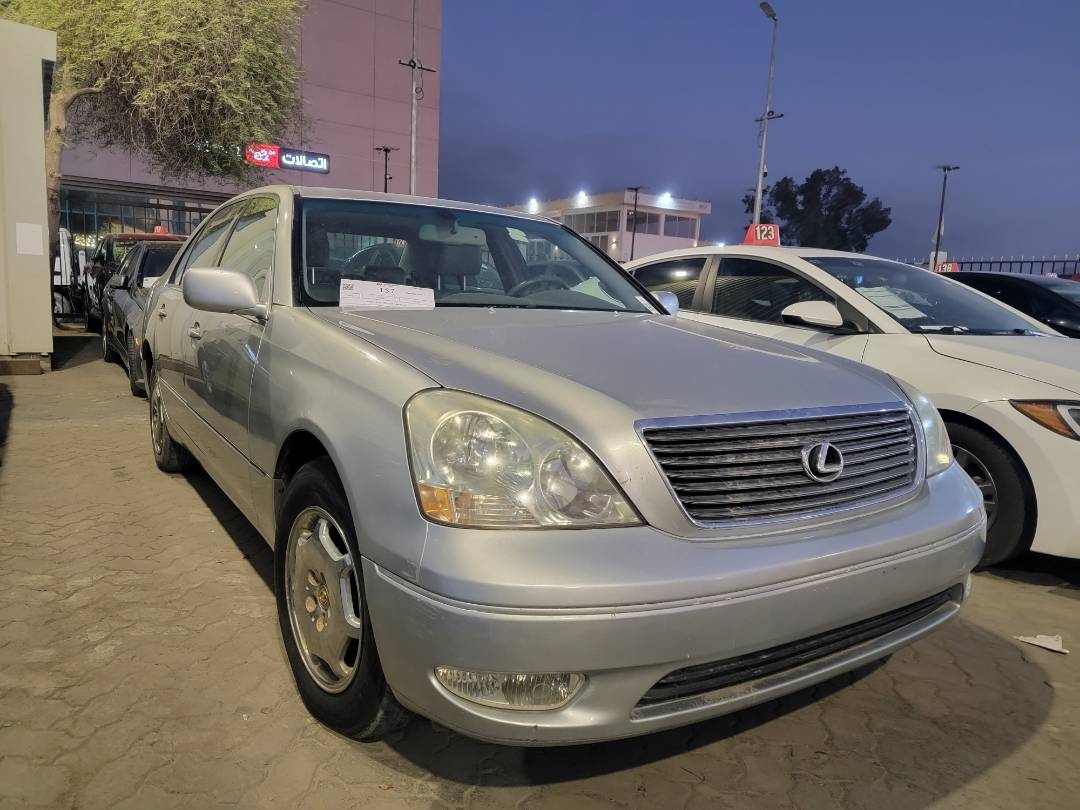 2002 LEXUS LS 430 — 347710 Miles — Lot 068036 — Main - Marhaba Auctions Used Cars - Image 4