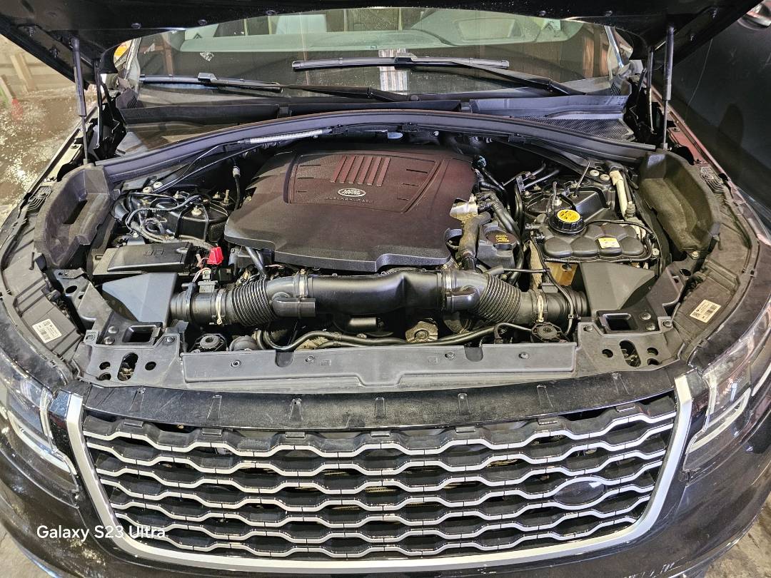 2020 LAND ROVER RANGE ROVER VELAR — 65919 KM — Lot LA249950 — Main - Marhaba Auctions Used Cars - Image 13