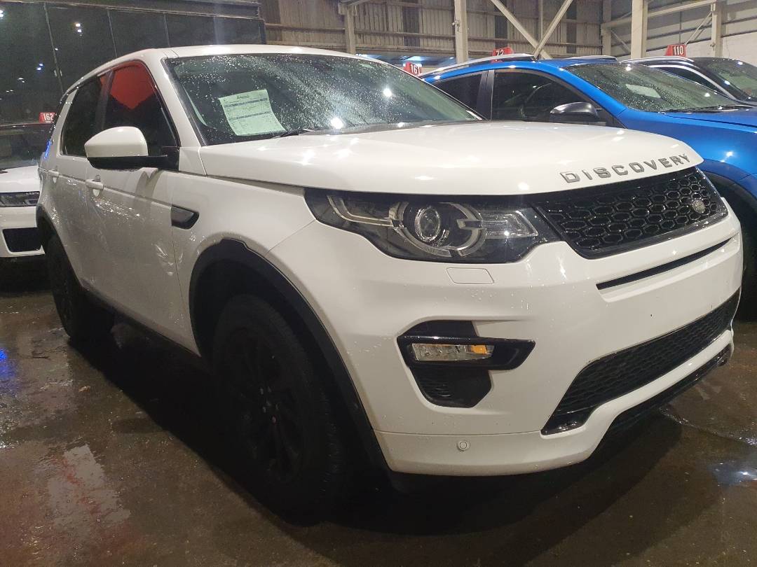 2016 LAND ROVER DISCOVERY — 130293 Miles — Lot 36718075 — Main - Marhaba Auctions Used Cars - Image 8
