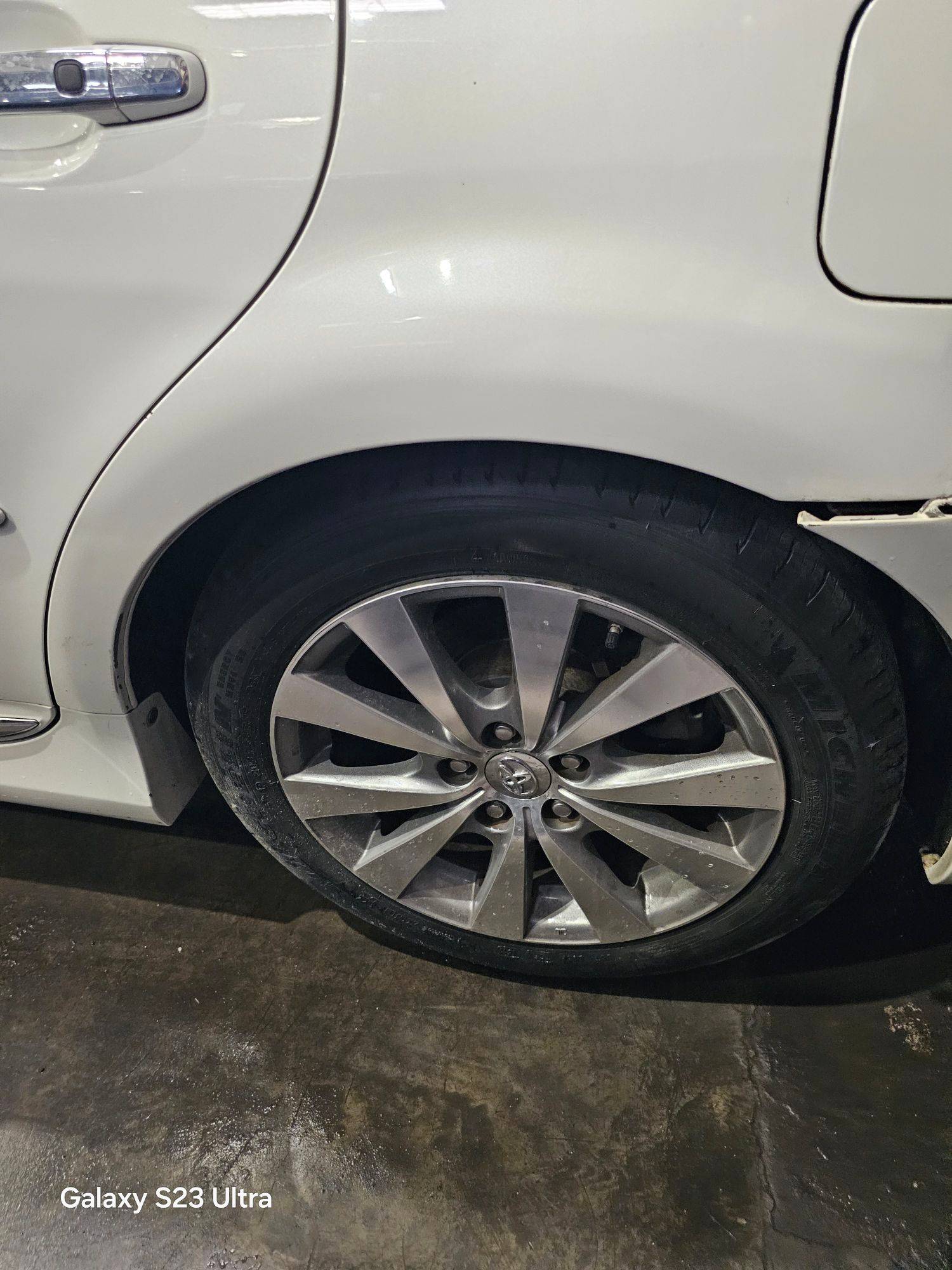 TOYOTA AVALON 2011 - Marhaba Auction Used Cars - Image 7