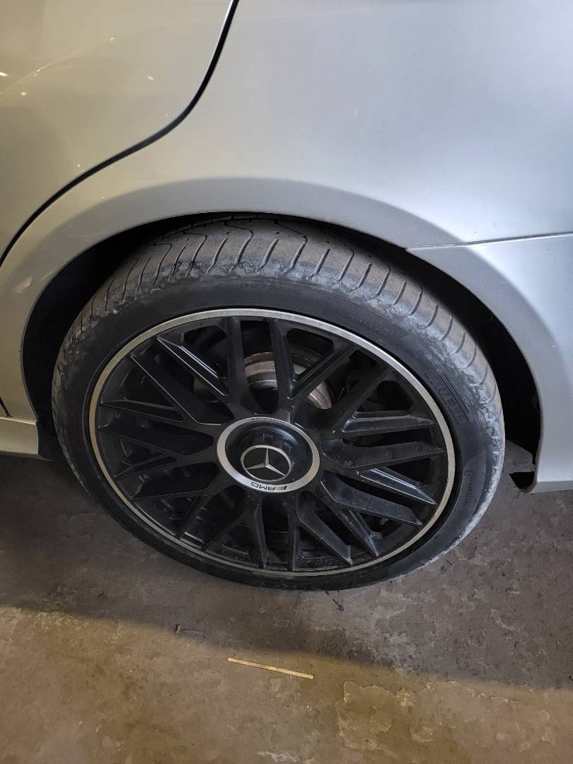 MERCEDES BENZ E 350 2010 - Marhaba Auction Used Cars - Image 9