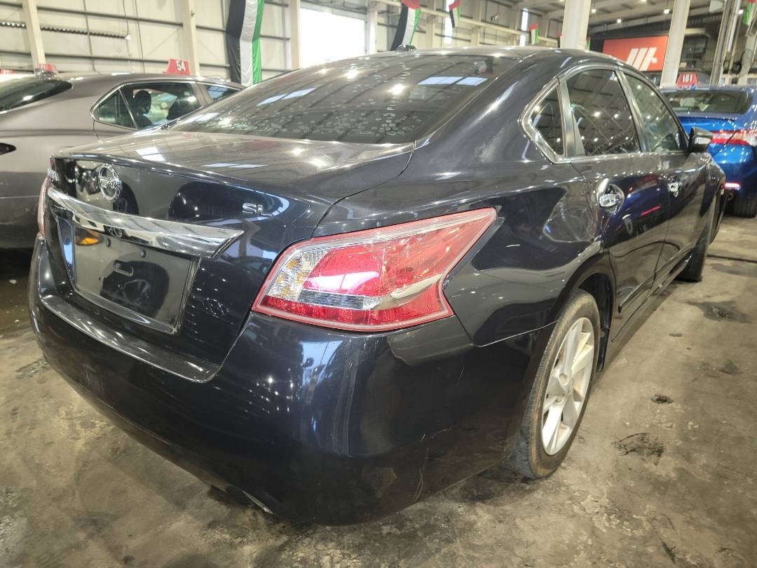 2013 NISSAN ALTIMA — 287355 Miles — Lot C107979 - Marhaba Auctions Used Cars - Image 4