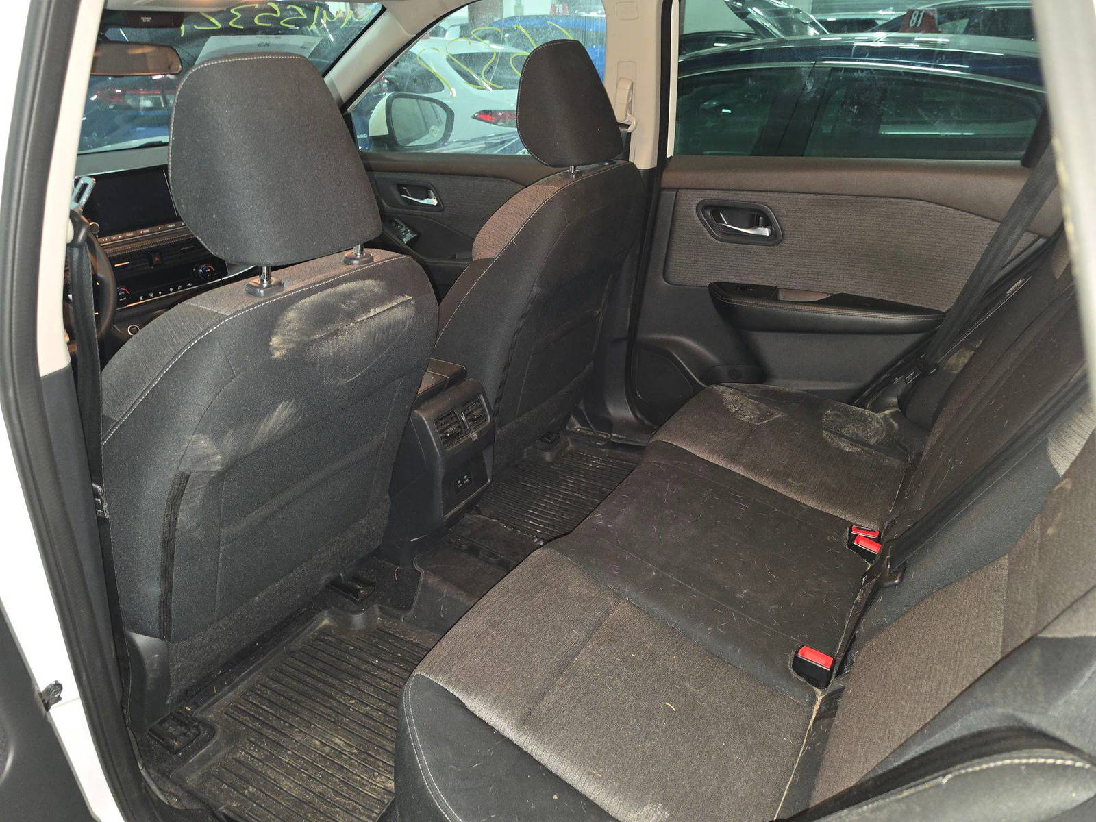 NISSAN ROGUE 2021 - Marhaba Auction Used Cars - Image 10