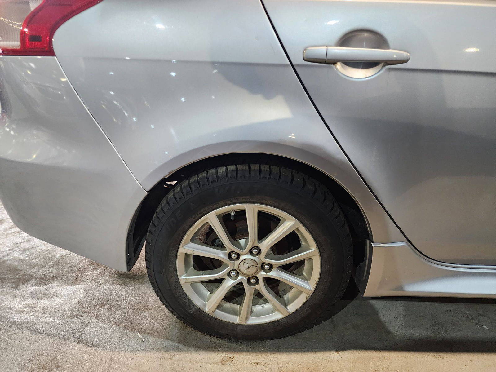 MITSUBISHI LANCER 2015 - Marhaba Auction Used Cars - Image 11