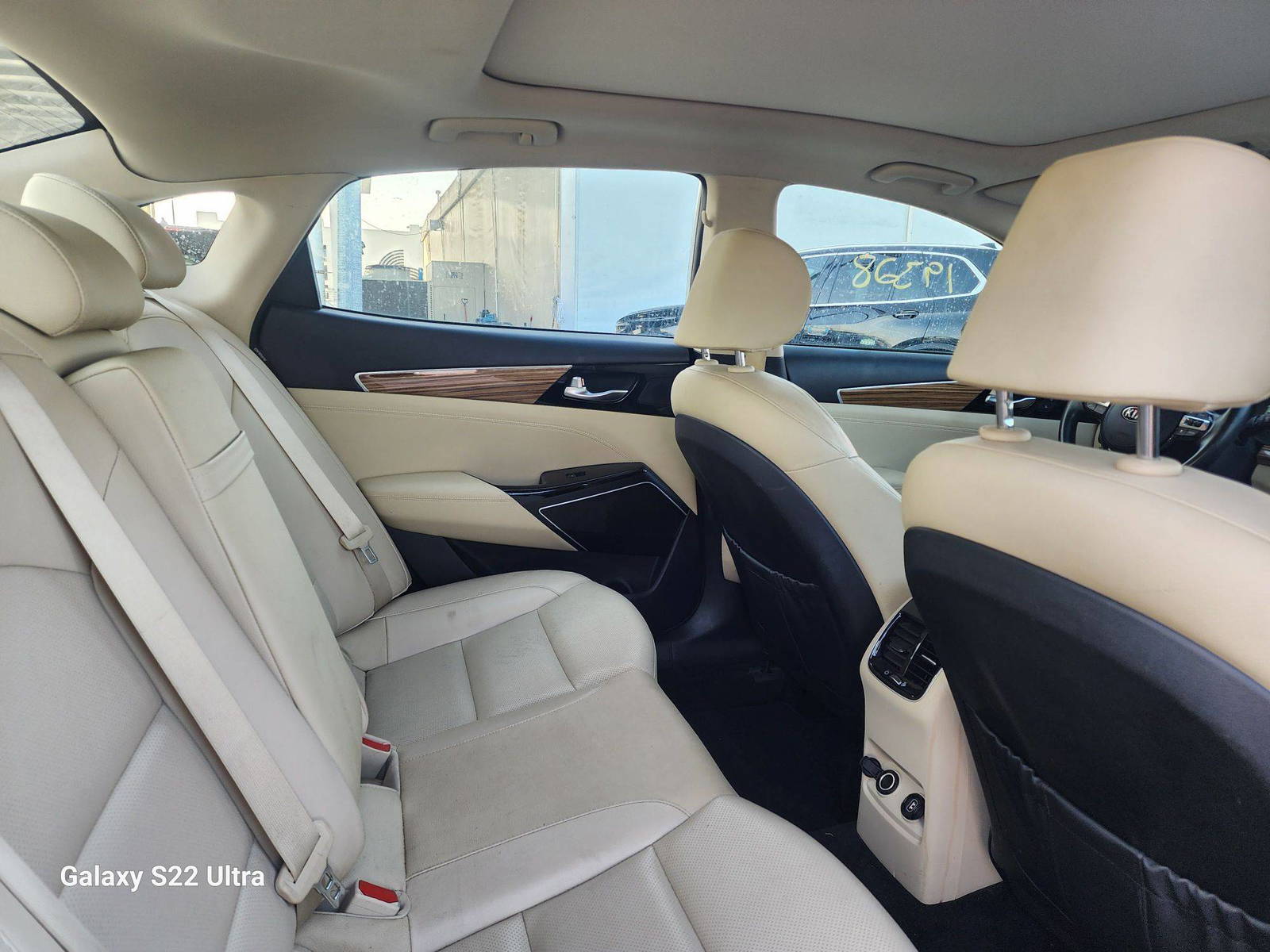 2017 KIA CADENZA — 77540 Miles — Lot 82203723 - Marhaba Auctions Used Cars - Image 5