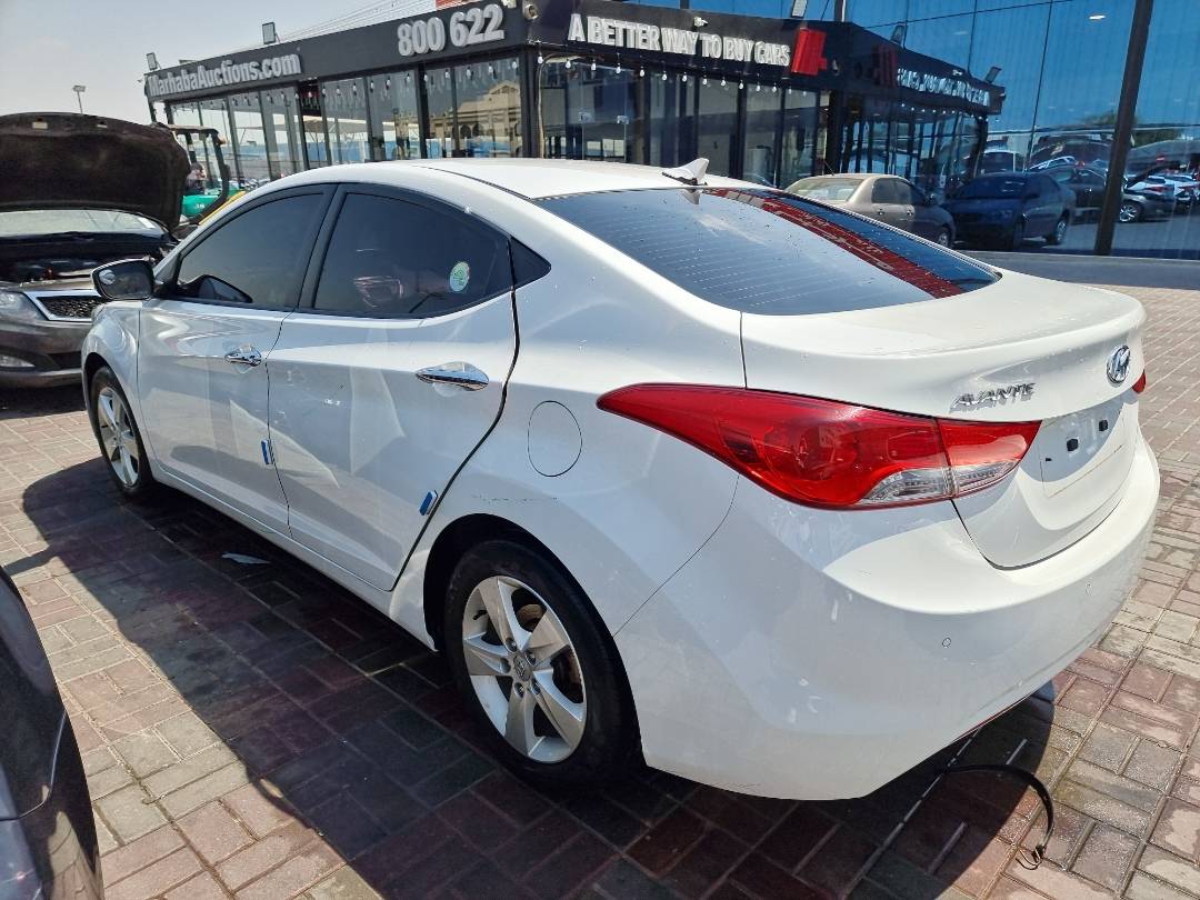 2011 HYUNDAI AVANTE — 140445 KM — Lot 125487 — Ind. 12 - Marhaba Auctions Used Cars - Image 4