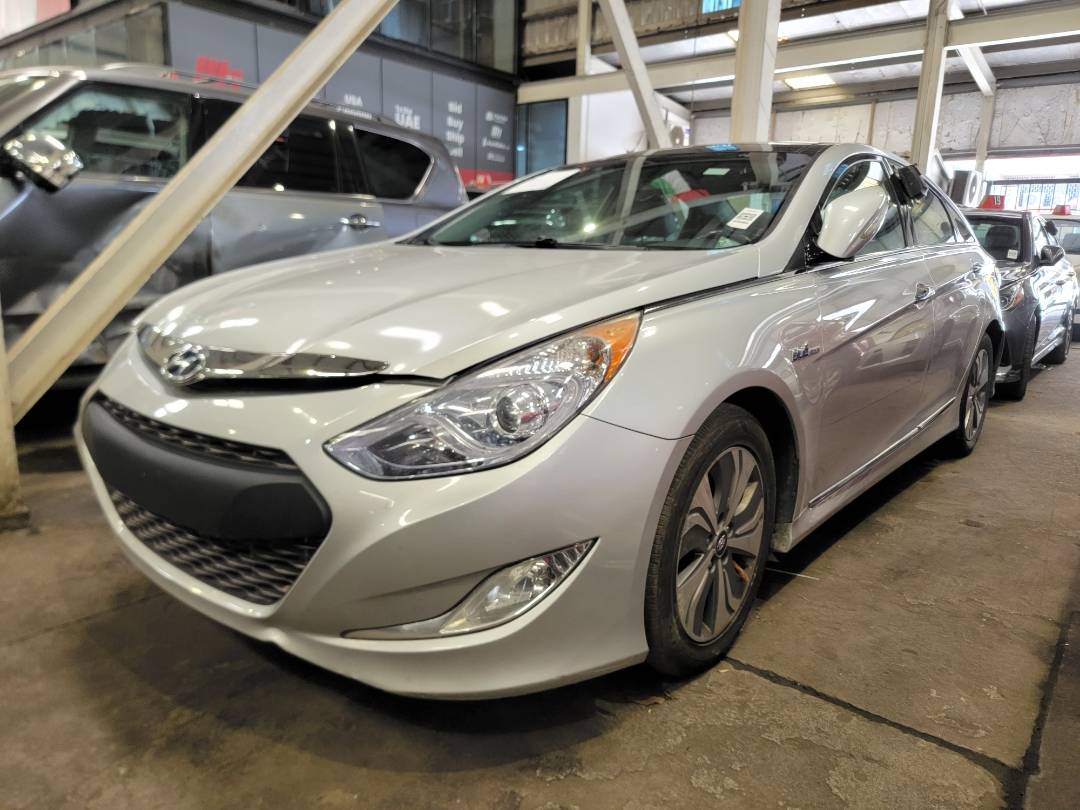 2015 HYUNDAI SONATA — 146305 Miles — Lot FA123109 — Main - Marhaba Auctions Used Cars - Image 5