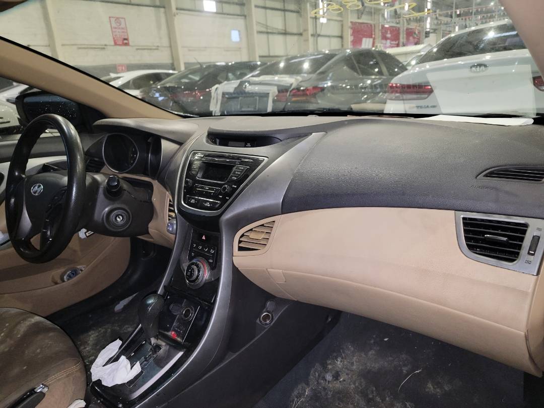 2013 HYUNDAI ELANTRA — 285725 Miles — Lot 37655887 - Marhaba Auctions Used Cars - Image 4