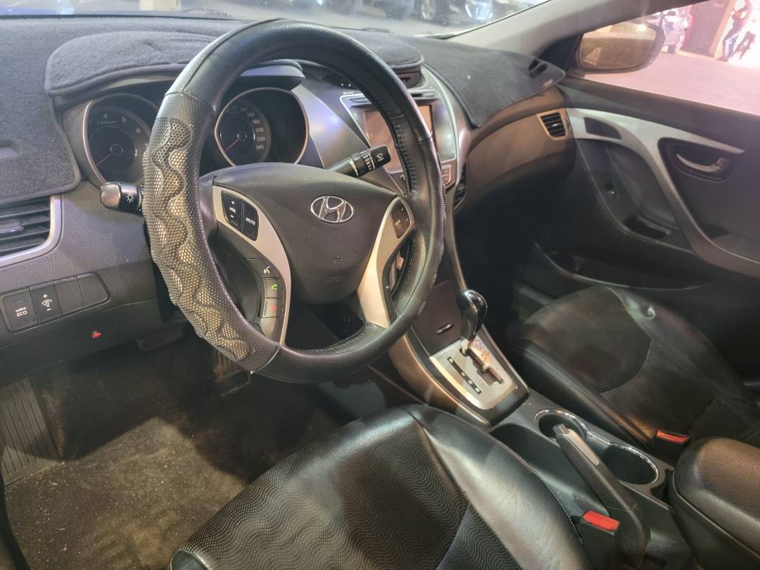 2011 HYUNDAI AVANTE — 163957 KM — Lot 106184 — Ind. 12 - Marhaba Auctions Used Cars - Image 7