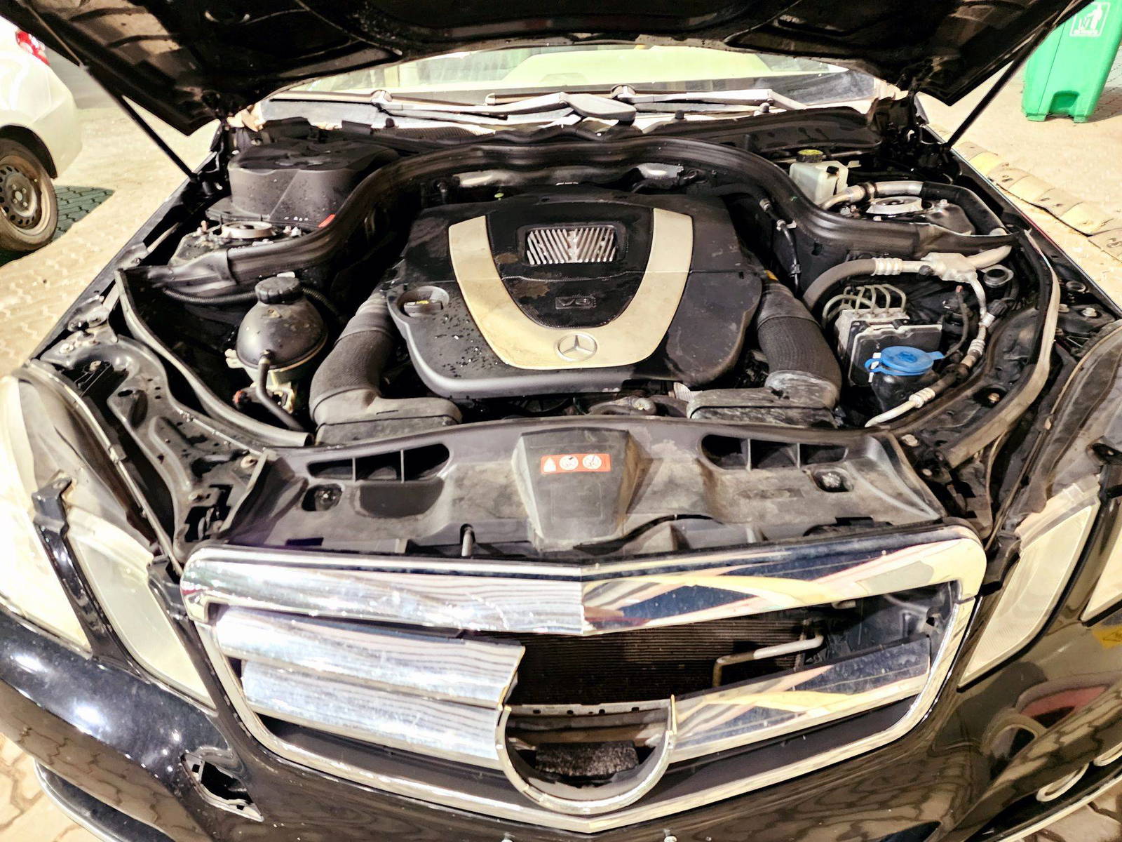 2011 MERCEDES BENZ E 350 — 206145 Miles — Lot 62120464 — Souq - Marhaba Auctions Used Cars - Image 12