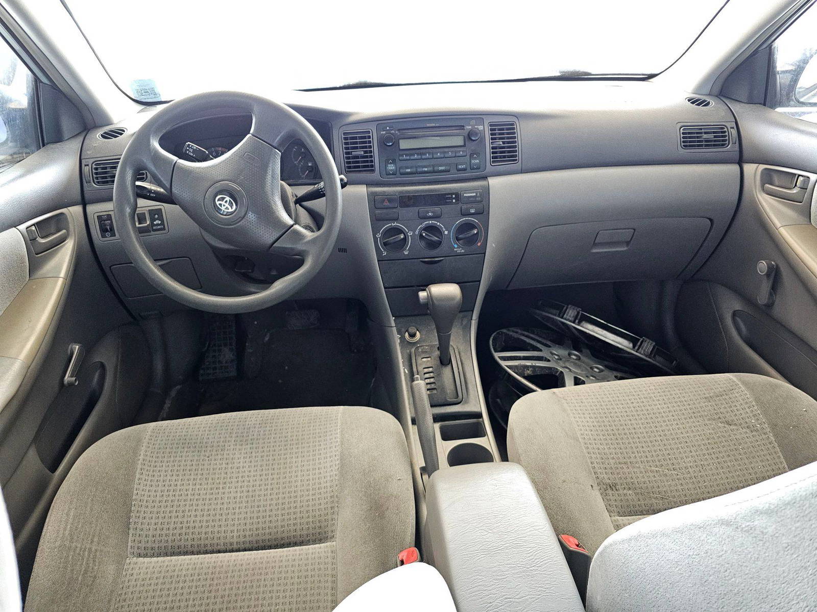 TOYOTA COROLLA 2005 - Marhaba Auction Used Cars - Image 6