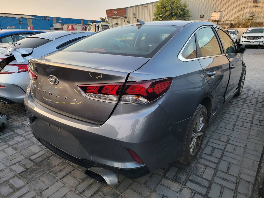 2018 HYUNDAI SONATA — 99646 Miles — Lot H719421 — Main - Marhaba Auctions Used Cars - Image 3