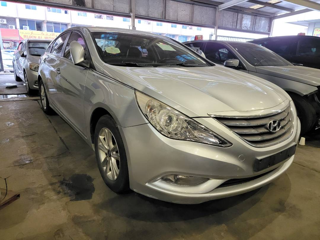 HYUNDAI SONATA 2012 - Marhaba Auction Used Cars - Image 5