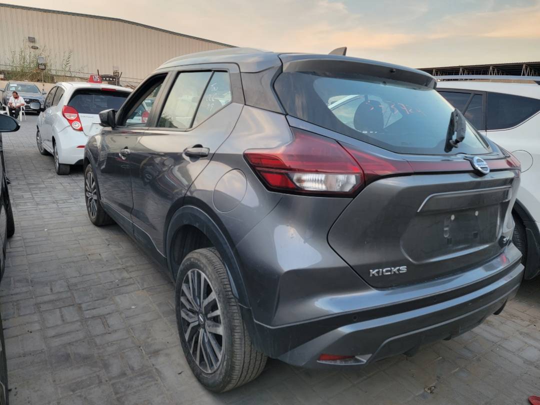 2021 NISSAN KICKS — 63709 Miles — Lot 525609 — Main - Marhaba Auctions Used Cars - Image 4