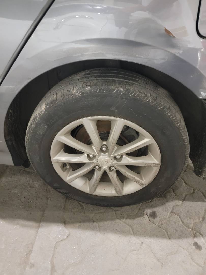 2019 HYUNDAI SONATA — 35125 Miles — Lot 18649 — Main - Marhaba Auctions Used Cars - Image 9